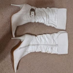 White knee high boots size 6